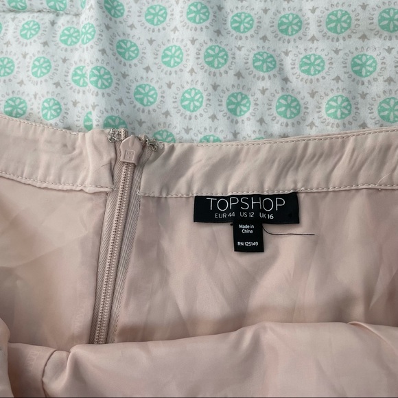 Topshop Pink Shorts Size 12 - Picture 2 of 8